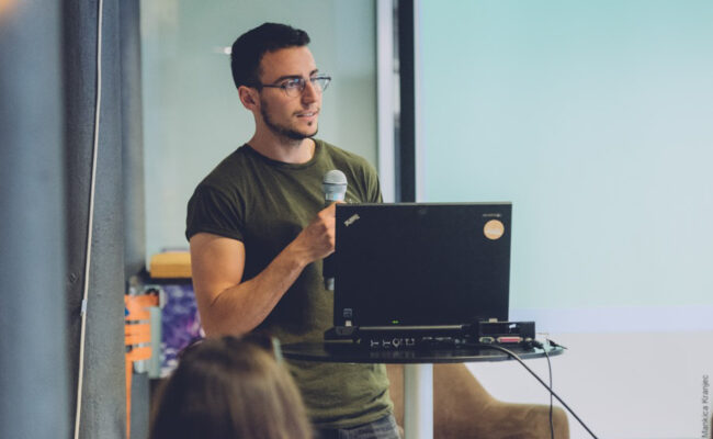 Picture of Jonathan Reyes